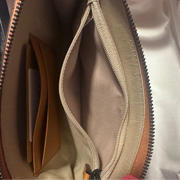 MCM TRAVEL POUCH IN VISETOS
